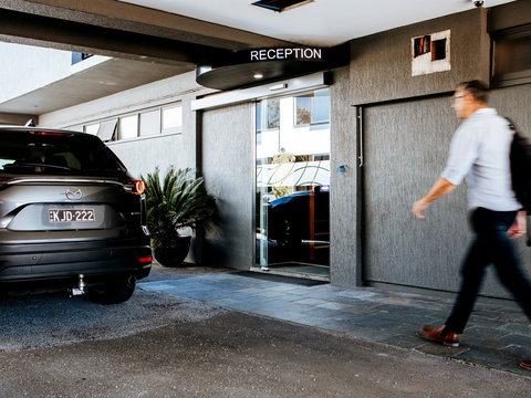 Astor Inn - Hervey Bay Accommodation 0