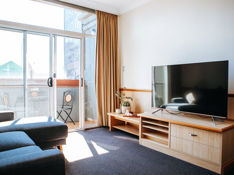 Astor Inn - Hervey Bay Accommodation 1