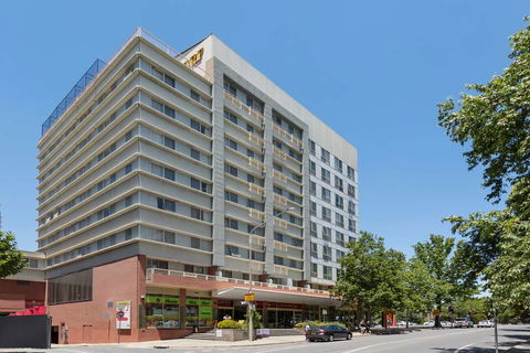 Nesuto Canberra Apartment Hotel - Hervey Bay Accommodation 0