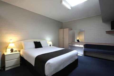 Redhill Tamworth Motor Inn - Hervey Bay Accommodation 1