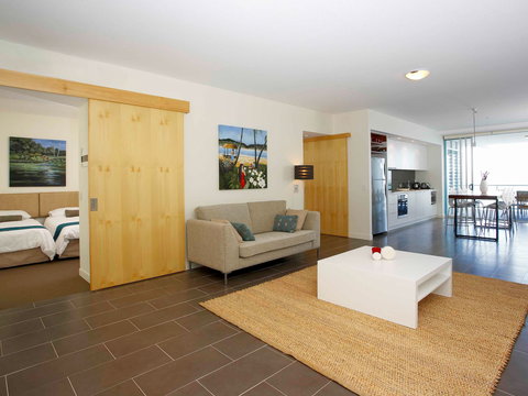 Grand Mercure Apartments Magnetic Island - Hervey Bay Accommodation 4