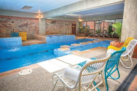 Sovereign Park Motor Inn - Tourism Hervey Bay 8