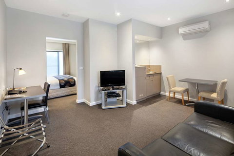 Best Western Plus Ballarat Suites - Hervey Bay Accommodation 8