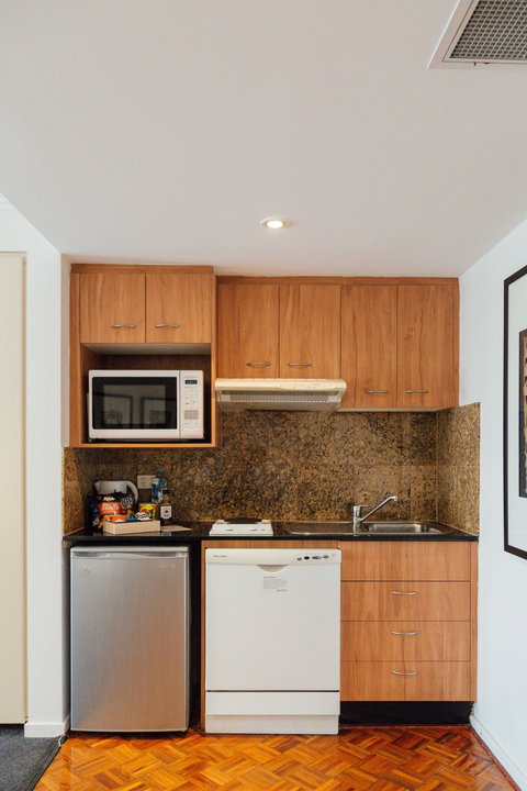 Seasons Darling Harbour - Tourism Hervey Bay 12