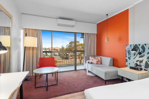 The Plaza Hotel Kalgoorlie - Hervey Bay Accommodation 9