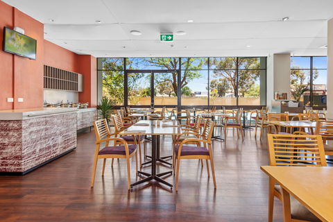 The Plaza Hotel Kalgoorlie - Hervey Bay Accommodation 13