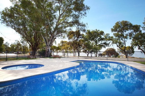 Discovery Parks Lake Bonney - Hervey Bay Accommodation 7