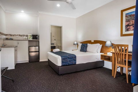 Karratha Central Apartments - Hervey Bay Accommodation 9