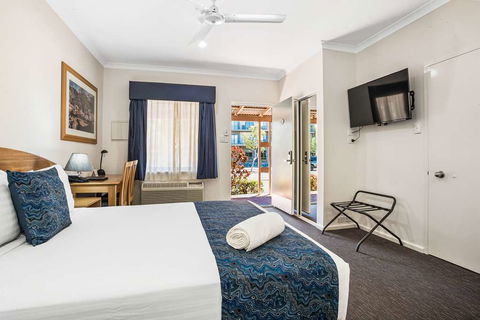 Karratha Central Apartments - Hervey Bay Accommodation 10