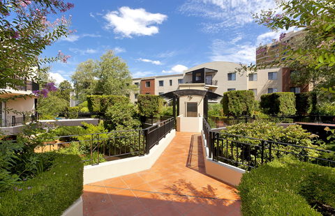 Astra Apartments The Griffin - Tourism Hervey Bay 1