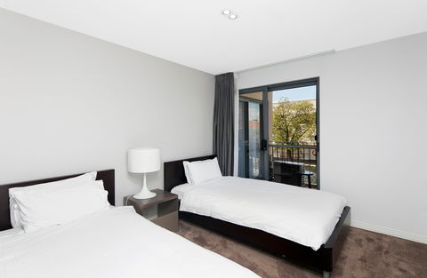 Astra Apartments The Griffin - Tourism Hervey Bay 12