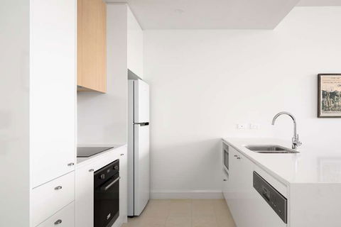 Knightsbridge Canberra - Hervey Bay Accommodation 11