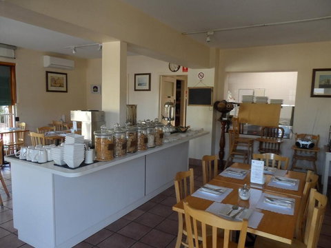 Admiralty Inn - Tourism Hervey Bay 10