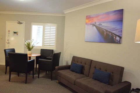 Ramada Hotel & Suites Sydney Cabramatta - Tourism Hervey Bay 5