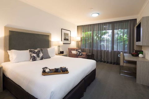 H on Smith Hotel - Hervey Bay Accommodation 4