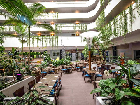 Novotel Darwin Atrium - Hervey Bay Accommodation 12
