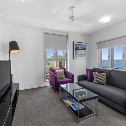 H on Mitchell Apartment Hotel - Hervey Bay Accommodation 10