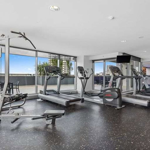 H on Mitchell Apartment Hotel - Hervey Bay Accommodation 12