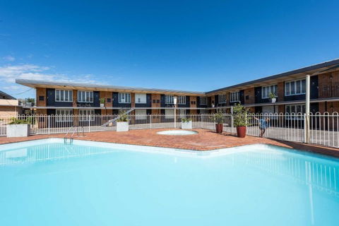 Panorama Motel Bathurst - Tourism Hervey Bay 12