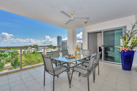 Argus Apartments Darwin - Hervey Bay Accommodation 14