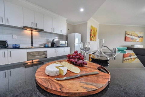 Argus Apartments Darwin - Hervey Bay Accommodation 15