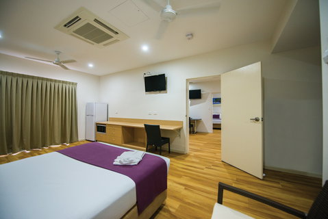 Club Tropical Resort Darwin - Hervey Bay Accommodation 7