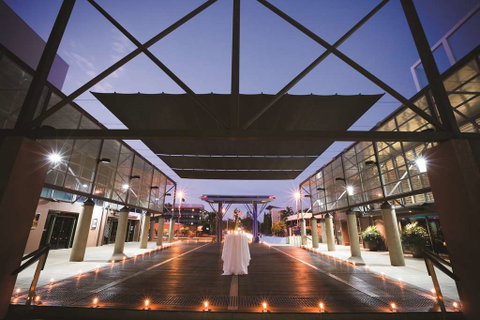 DoubleTree by Hilton Esplanade Darwin - Hervey Bay Accommodation 0