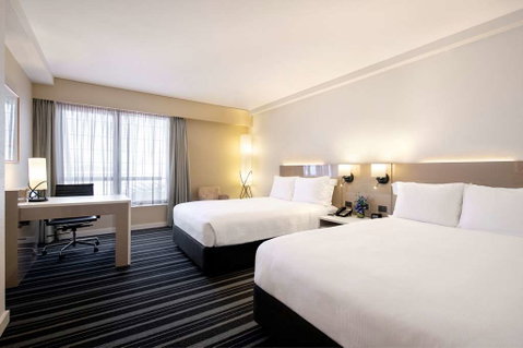 DoubleTree by Hilton Esplanade Darwin - Hervey Bay Accommodation 3