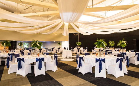 DoubleTree by Hilton Esplanade Darwin - Hervey Bay Accommodation 11