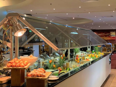 DoubleTree by Hilton Esplanade Darwin - Hervey Bay Accommodation 13