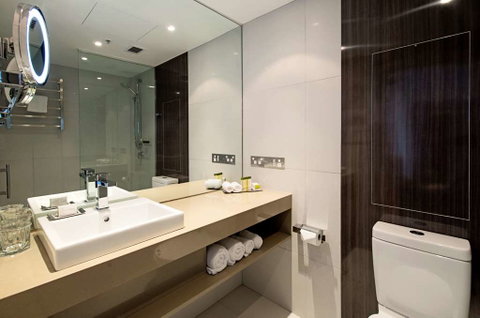 DoubleTree by Hilton Hotel Darwin - Hervey Bay Accommodation 5