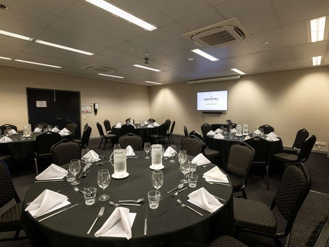 Novotel Darwin Airport Hotel - Tourism Hervey Bay 6
