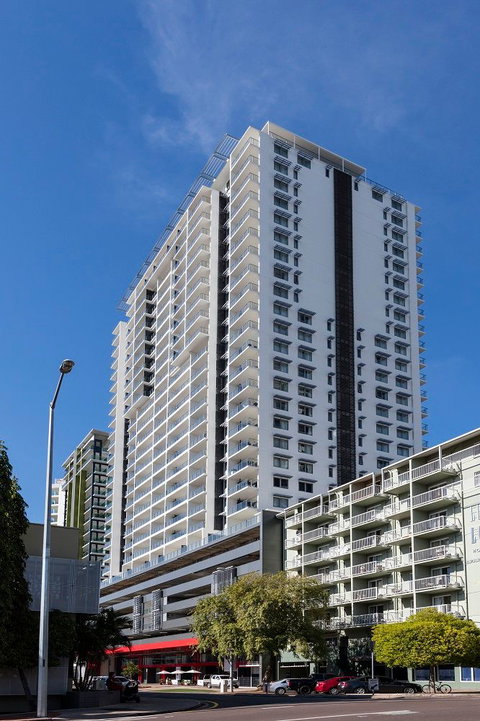 Oaks Elan Darwin - Hervey Bay Accommodation 0