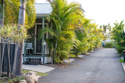 Barney Beach Accommodation Centre - Hervey Bay Accommodation 0