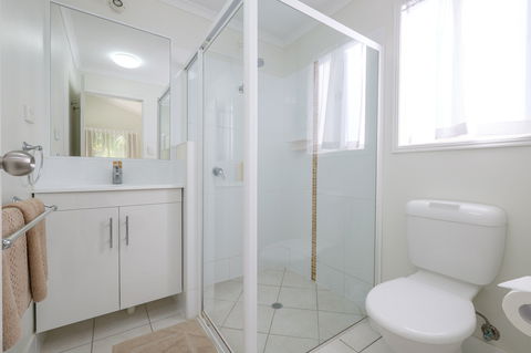 Barney Beach Accommodation Centre - Hervey Bay Accommodation 2