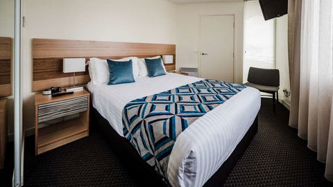 Salamanca Terraces - Tourism Hervey Bay 1