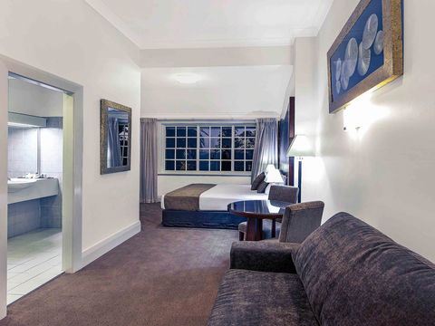 Mercure Monte Pio Hotel & Conference Ctr - Tourism Hervey Bay 2
