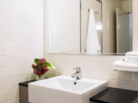 Novotel Darwin Airport Hotel - Tourism Hervey Bay 1
