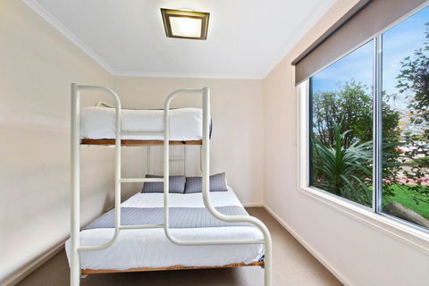 Bellevue on the Lakes - Hervey Bay Accommodation 2