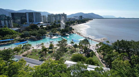 Pacific Hotel Cairns - Hervey Bay Accommodation 0