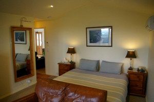 Southern Anchorage Retreat - Tourism Hervey Bay 1