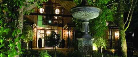 Echoes Boutique Hotel & Resort - Tourism Hervey Bay 0