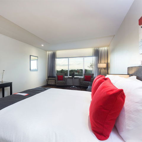 The Calamvale Hotel - Tourism Hervey Bay 1