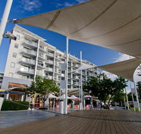 Oaks Waterfront Resort - Tourism Hervey Bay