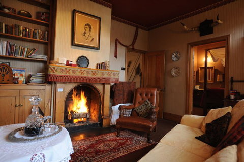 Alice's Cottages - Tourism Hervey Bay 1