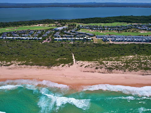 Pullman Magenta Shores Resort - Tourism Hervey Bay 2