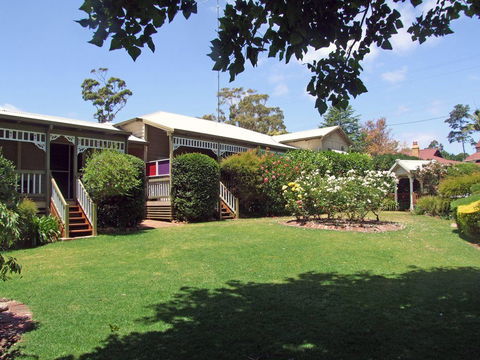 Adamsons Riverside Accommodation - Tourism Hervey Bay 0