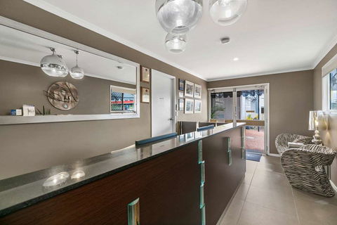 Best Western Kimba Lodge Motel - Hervey Bay Accommodation 2