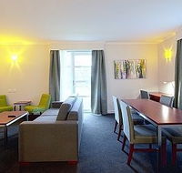 Abode Narrabundah - Hervey Bay Accommodation