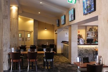 Newman Hotel - Tourism Hervey Bay 2